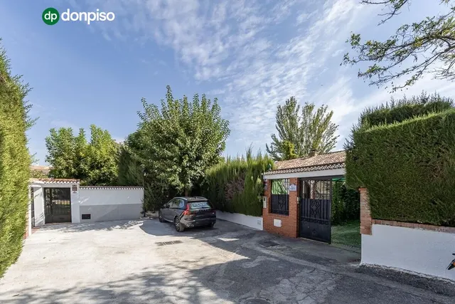 Espectacular Chalet en Ogijares - Ideal para Familias — 49
