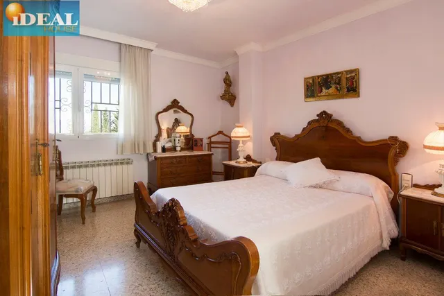 A6096J1. MAGNIFICO CHALET CON PISCINA EN COLINAS BERMEJAS — 41