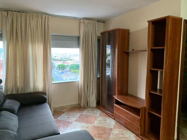 Piso en venta en la zona de Portada Alta-La Barriguilla — 10