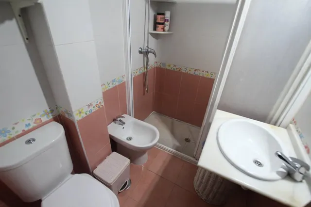 Piso con patio en zona la serrana — 14