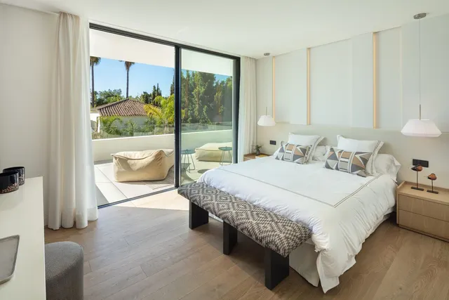 Chalet 5 habitaciones 667m² en venta - Marbella — 19