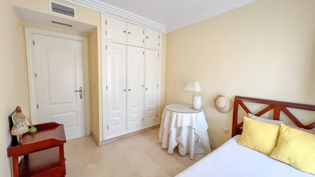 Casa adosada de 4 dormitorios en El Rosario, Marbella — 22