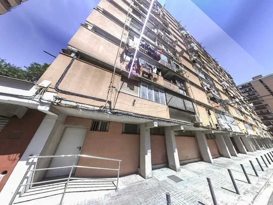 Venta de Piso sin Posesión No visitable en la localidad de Barcelona