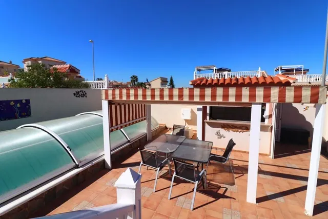 Villa 3 habitaciones 102m² en venta - Pueblo — 27