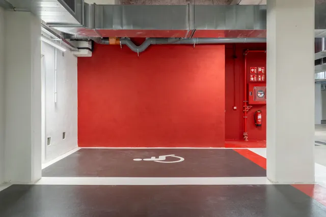 Parking 25m² en alquiler - Zona Avinguda Barcelona — 33
