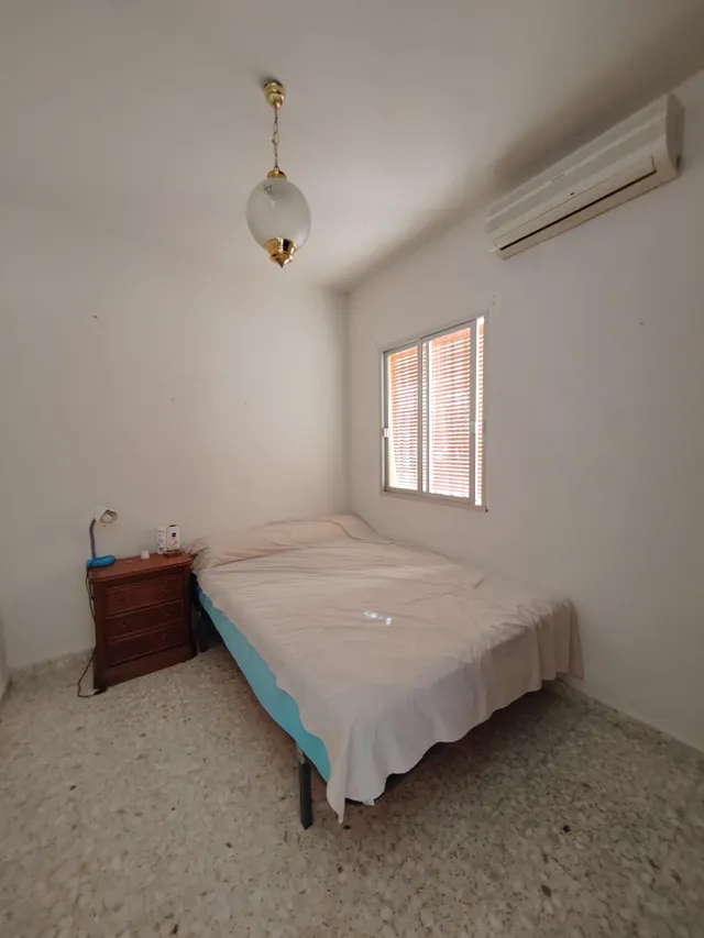 SE VENDE CHALET EN ZONA ANTIGUA CARRETERA DE GRANADA — 20
