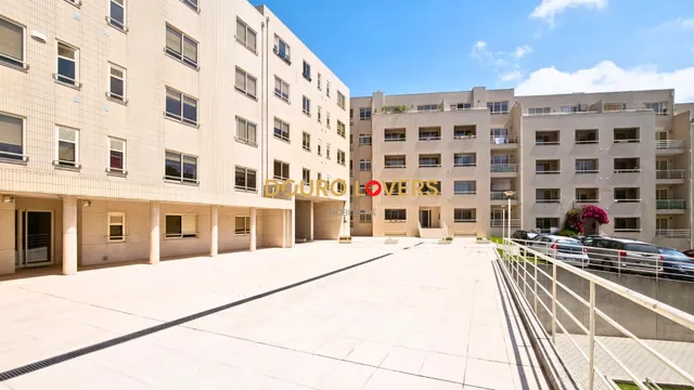 Apartamento 2 habitaciones 131m² en alquiler - Valadares — 23