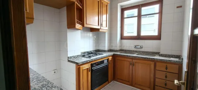 ¡Oportunidad en Alcoy! Vivienda con ascensor y terraza para reformar — 4