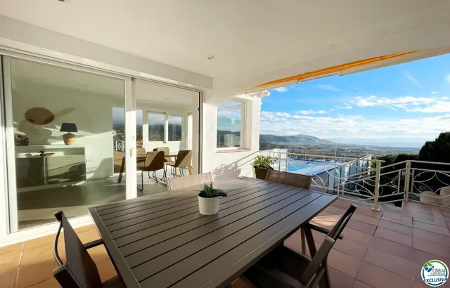 VILLA PANORÁMICA CON VISTAS AL MAR, PISCINA PRIVADA Y GRAN J - foto 3
