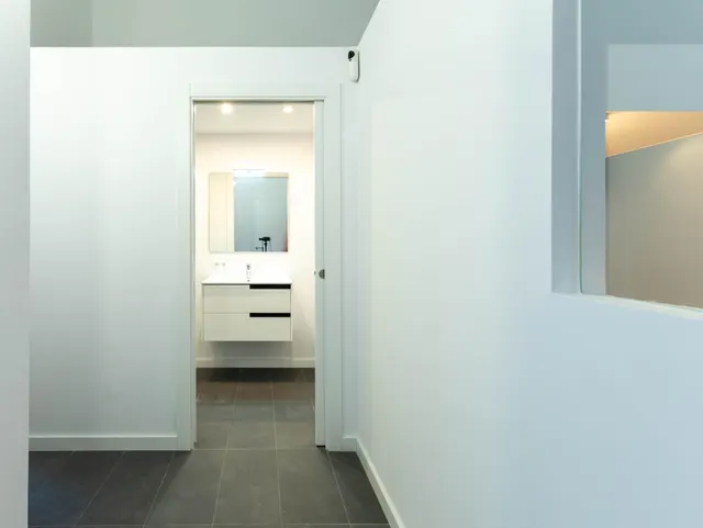 Agencia Inmobiliaria en Barcelona. Estudio en venta en el Congres — 18