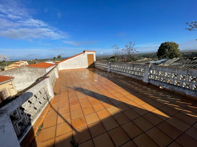 EXCELENTE CASA A 25 MINUTOS DE CÁCERES - foto 5