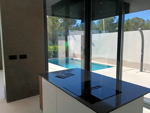 Villa de una sola planta con 3 dormitorios y piscina privada en el campo de golf(Pilar de la Horadada) — 35
