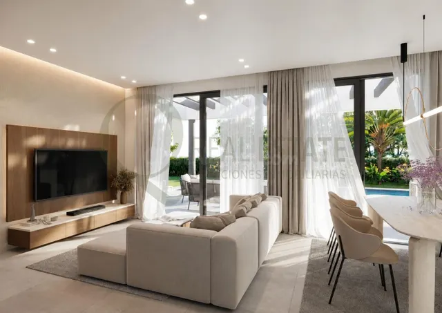 Villa independiente de 4 dormitorios con piscina, jardín pri - foto 5