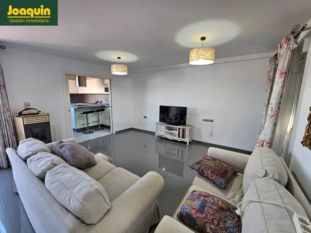 ¡Espectacular Ático reformado con terraza de 20m2 junto a Av - foto 4