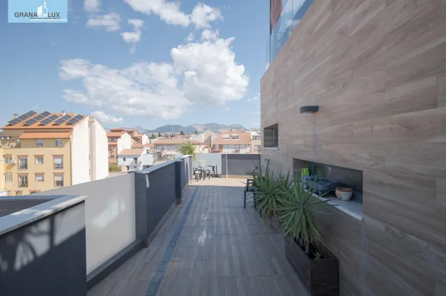 Ático dúplex con piscina en Maracena — 49