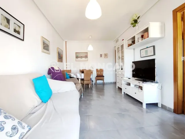 Fantástico apartamento a tan solo 150m de las playas de Punt - foto 4