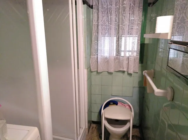 CASA CON EXCELENTE ubicación DE DOS ALTURAS Y CÁMARAS — 6