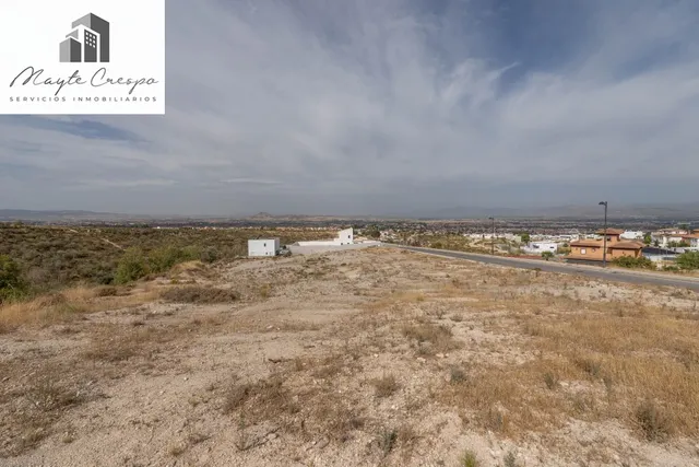 Terreno urbano de 750 m2 en Altos de La Zubia. Parcela 17, manzana M — 29