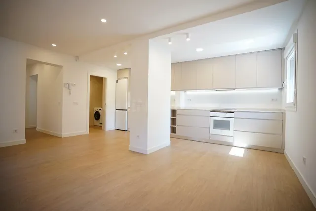 Chalet 2 habitaciones 61m² en alquiler - Zona Estación - foto 3