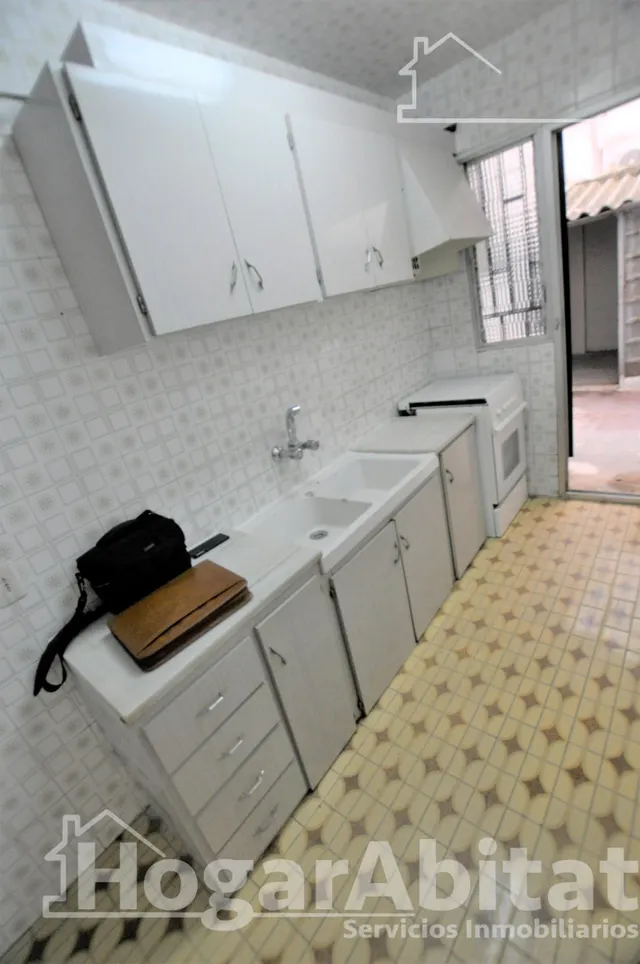 Dos terrazas privadas en esta luminosa planta baja exterior — 11