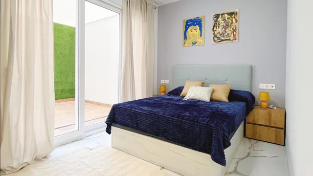 Apartamento con 2 dormitorios, 2 baños a 50 metros de la Playa del Cura en zona de Torrevieja — 10