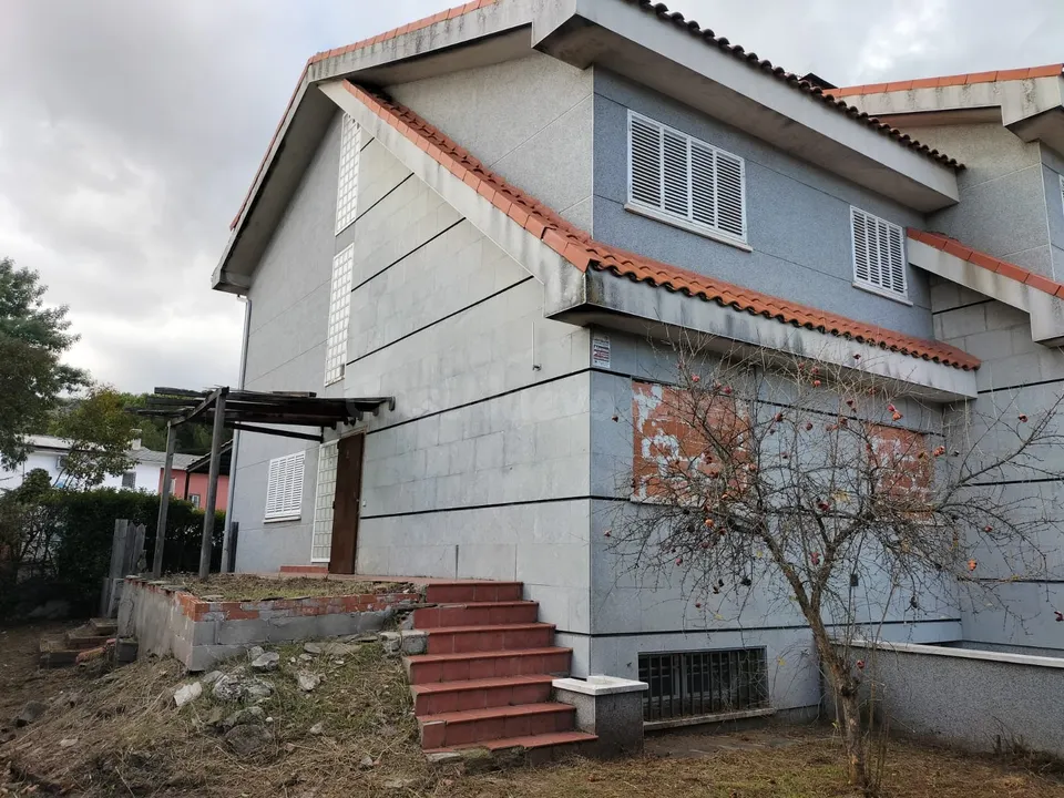 SE VENDE PAREADO EN AV de LA SALUD  - Moralzarzal - Madrid