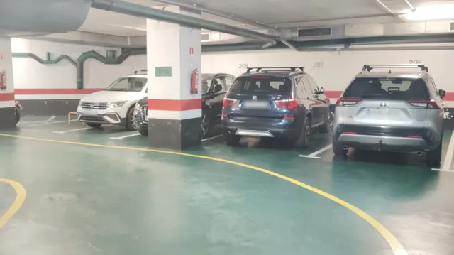 Parking 10m² en alquiler - Eixample — 10