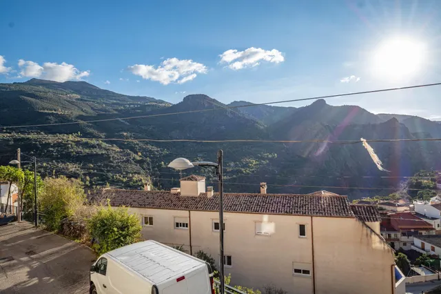 Amplísima casa en Güejar Sierra con espectaculares vistas — 48