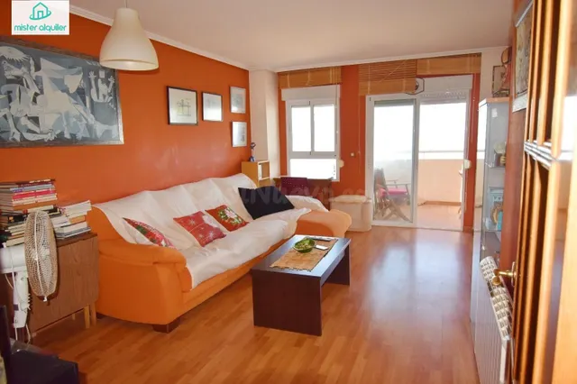 PRIMERISIMA LINEA DE PLAYA DE MUCHAVISTA IDEAL PROFESORES Y 