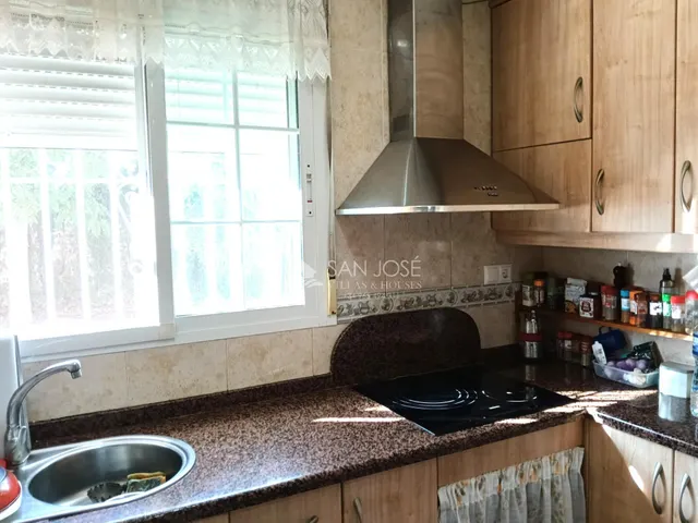 SE VENDE CHALET EN BUEN ESTADO EN ASPE ZONA CARRETERA DE LA ROMANA — 20