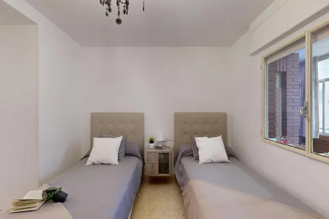 Vivienda en Avd. Río Segura — 32