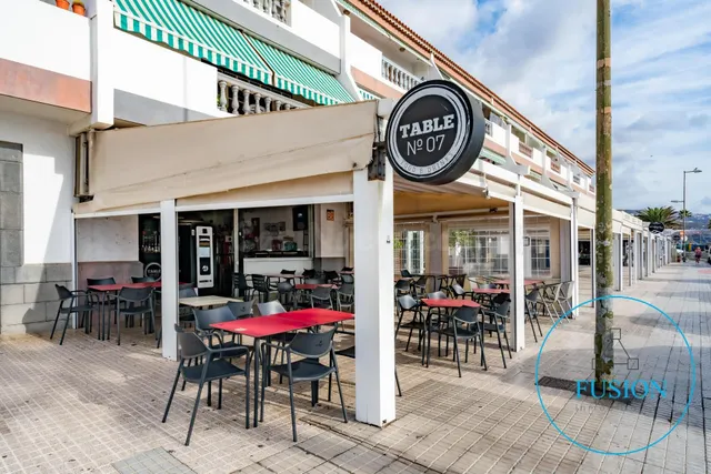 Traspaso GASTRO BAR-CERVECERÍA en la Avenida Marítima de Cal