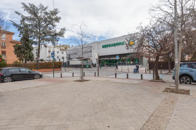 Local Comercial en Venta en Granada - Palacio de Deportes — 26