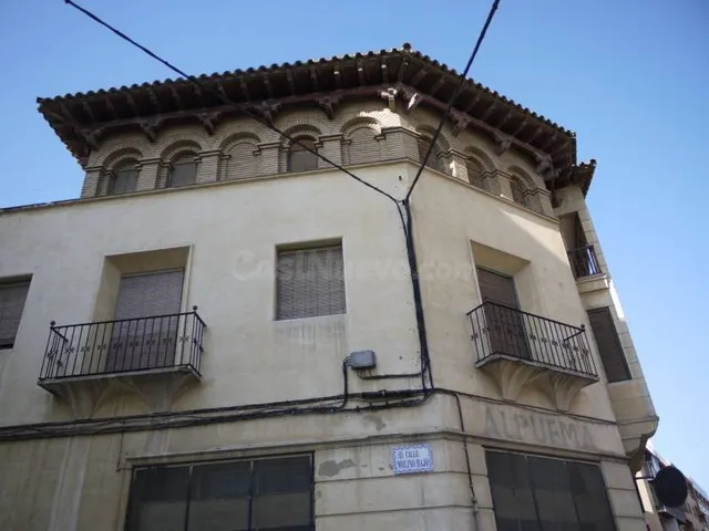 Venta de casa en Ejea de los Caballeros - foto 4