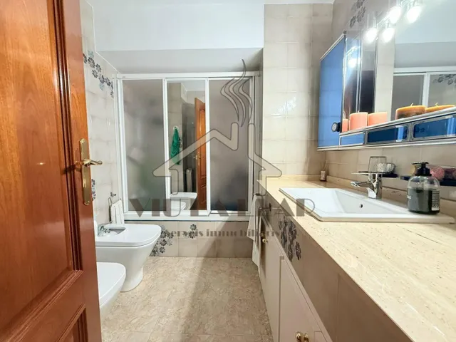 ¡Increíble oportunidad, en EXLCUSIVA! Fantástica casa en estado de conservación impecable y lista para entrar a vivir, diseñada para ofrecerte el máximo confort y con un sinfín de posibilidades — 16