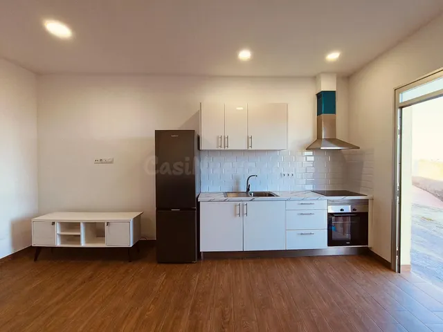 VIVIENDA UBICADA EN CHARCO DEL PINO - foto 4