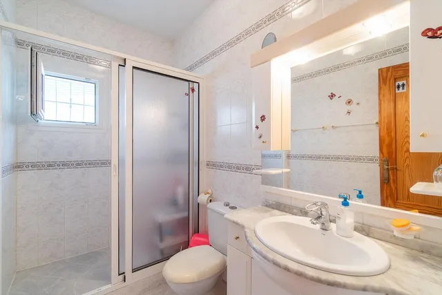 Encanto mediterráneo con espacio para disfrutar todo el año — 16