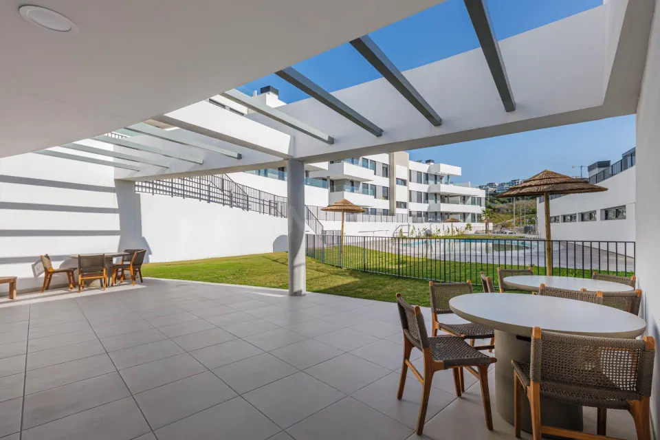 Ultima unidad en Estepona, obra nueva lista para entrar a vivir !!!