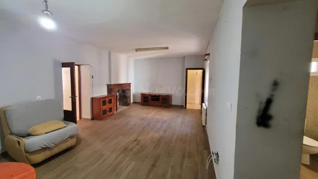 Casa de pueblo con doble entrada y múltiples posibilidades en Bullas — 5