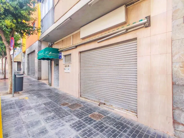 EDIFICIO/HOSTAL EN PLENO CORAZÓN DE SANTA POLA — 48