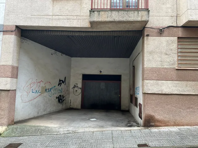 Urbis te ofrece una plaza de garaje en venta en zona Pizarrales, Salamanca. — 5