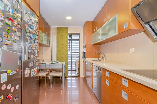EXCLUSIVO ATICO EN RESIDENCIAL GRAN PARQUE EN VENTA DE 4 DOR - foto 4