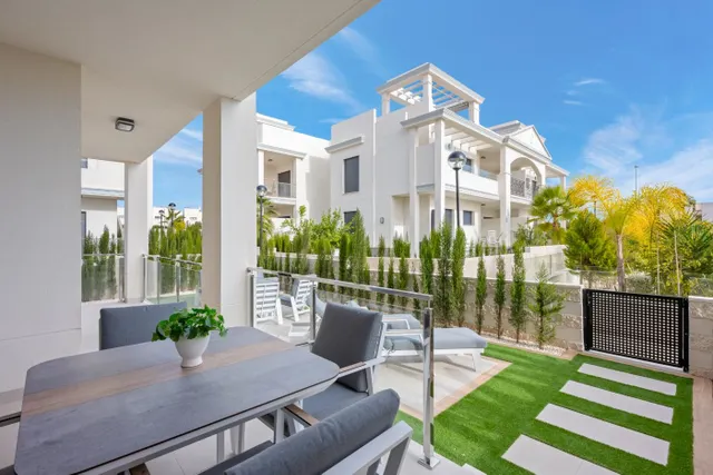 Planta baja 2 habitaciones 79m² en venta - Centro de la Ciudad Quesada — 21