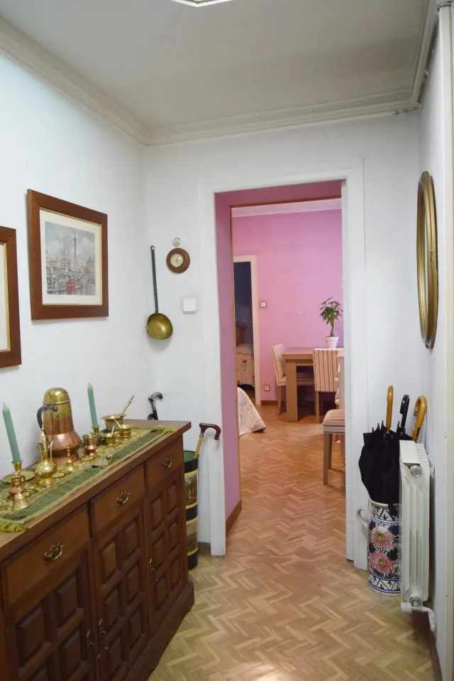 Piso en Calle Jose Villena — 26