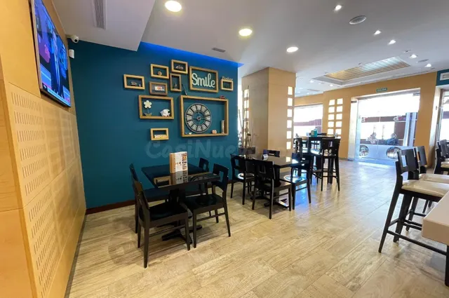 Espectacular restaurante/cafetería actualmente en marcha en 