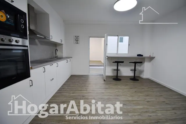AMPLIA Y BONITA CASA REFORMADA CON 2 TERRAZAS — 10