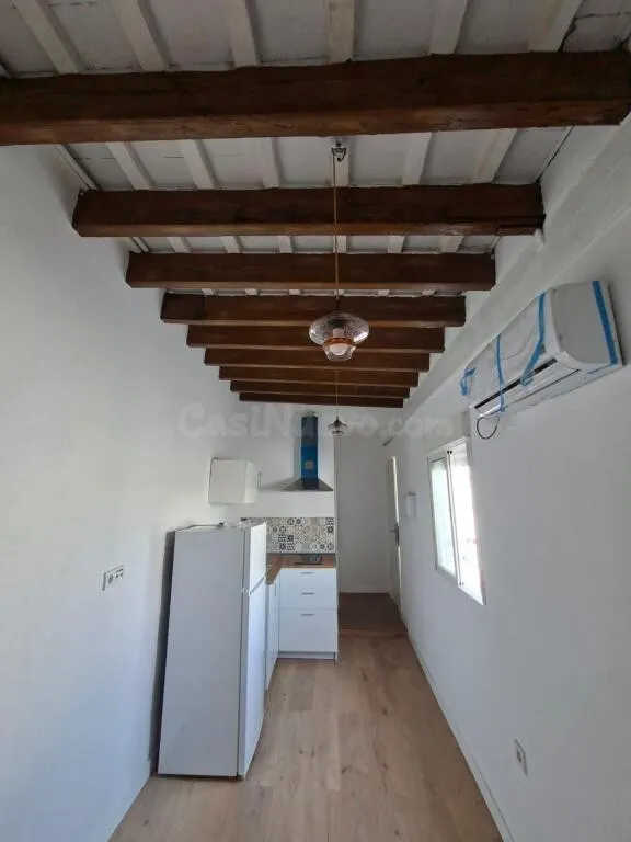 Estudio completamente reformado en el corazón de Sevilla!!! — 9