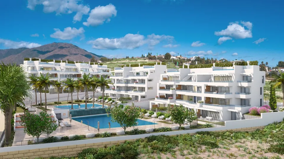 APARTAMENTO CERCA DE LA PLAYA EN ESTEPONA.OBRA NUEVA. LISTO PARA ENTRAR A VIVIR