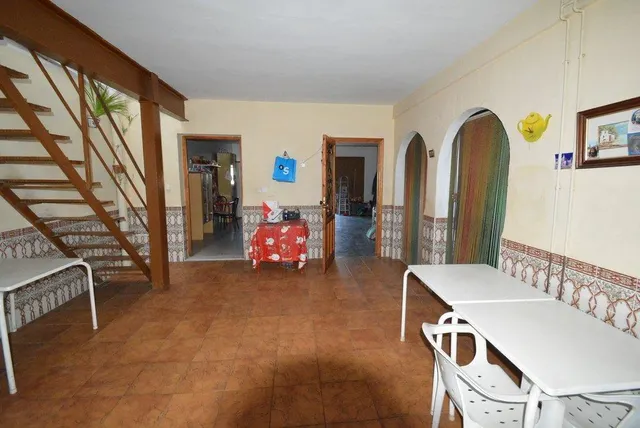 Magnífico chalet en Orihuela zona Urb. Montepinar, 344 m2. y parcela de 2737 m2. — 16