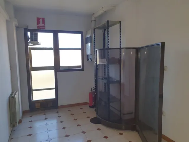 OFICINA LUMINOSA PLAZA JUAN DE AUSTRIA — 22